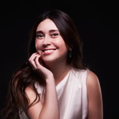 Dra. Javiera Benavente